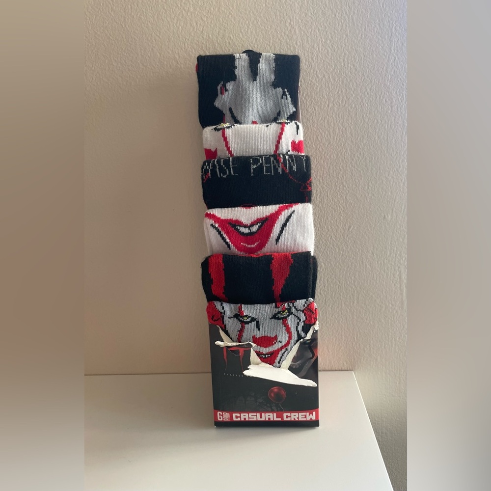 IT Clown Casual Crew Socks